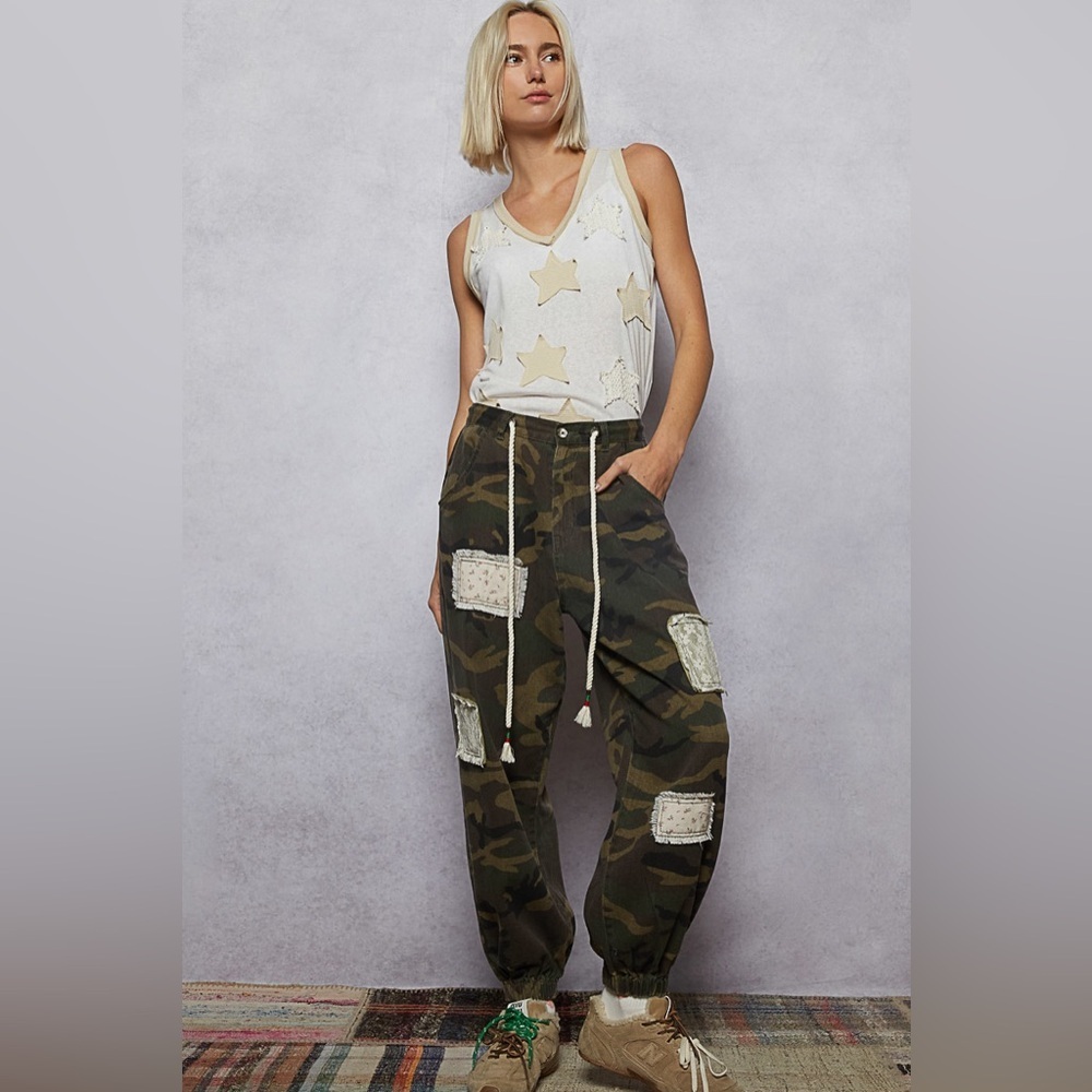 POL Camo Patch Drawstring Cargo Pants in Olive Gr… - image 9